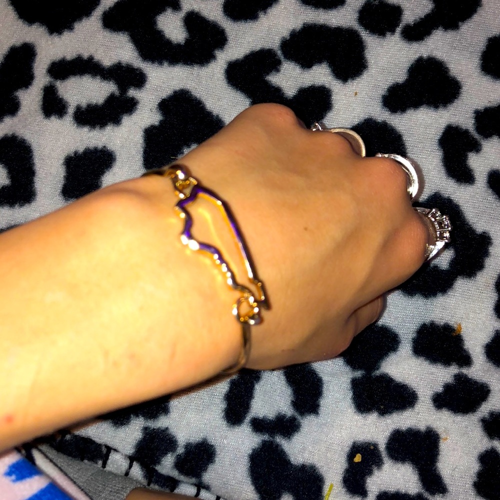 Really cute Kentucky bracelet